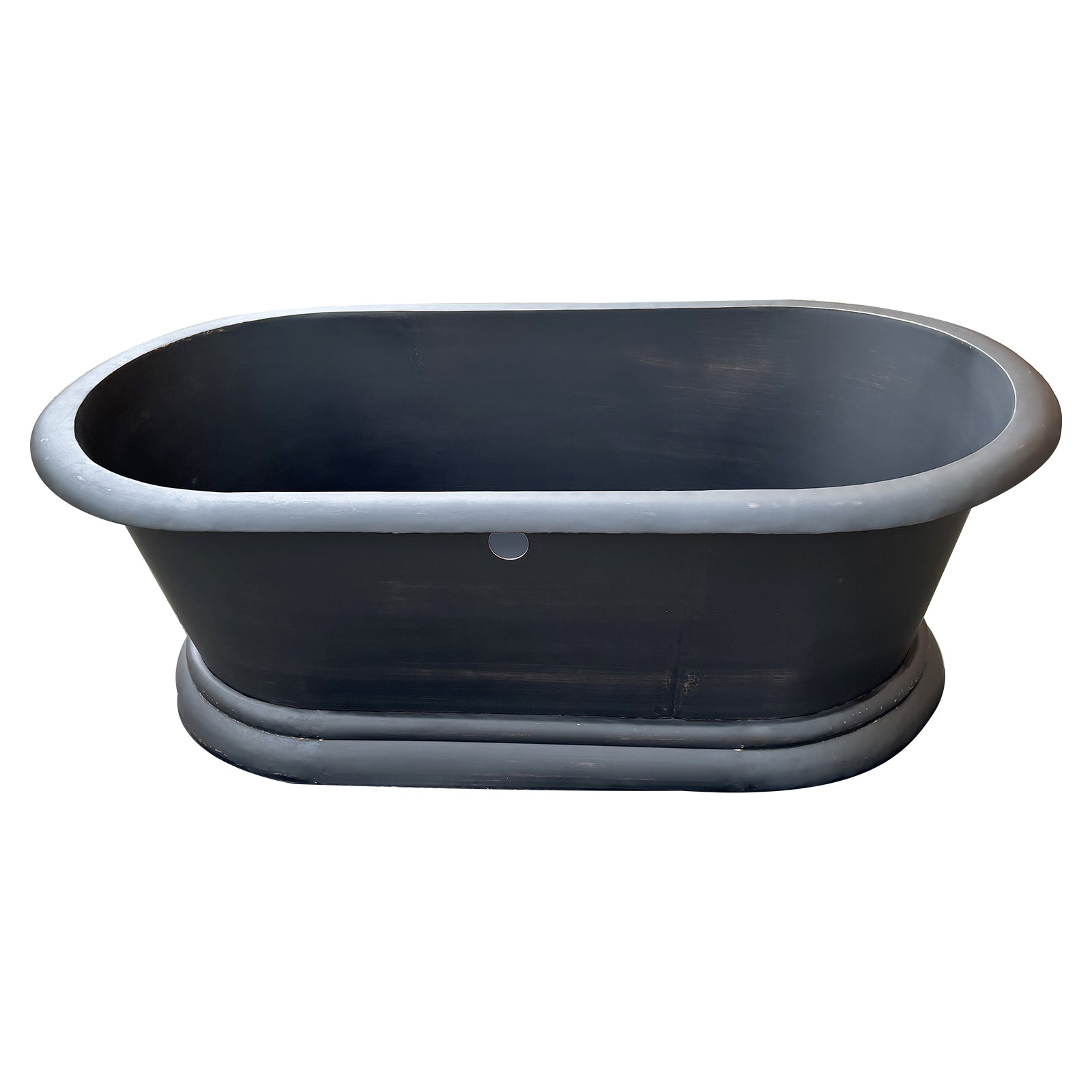 Freestanding copper bathtub with hand-hammered finish for classic bathrooms