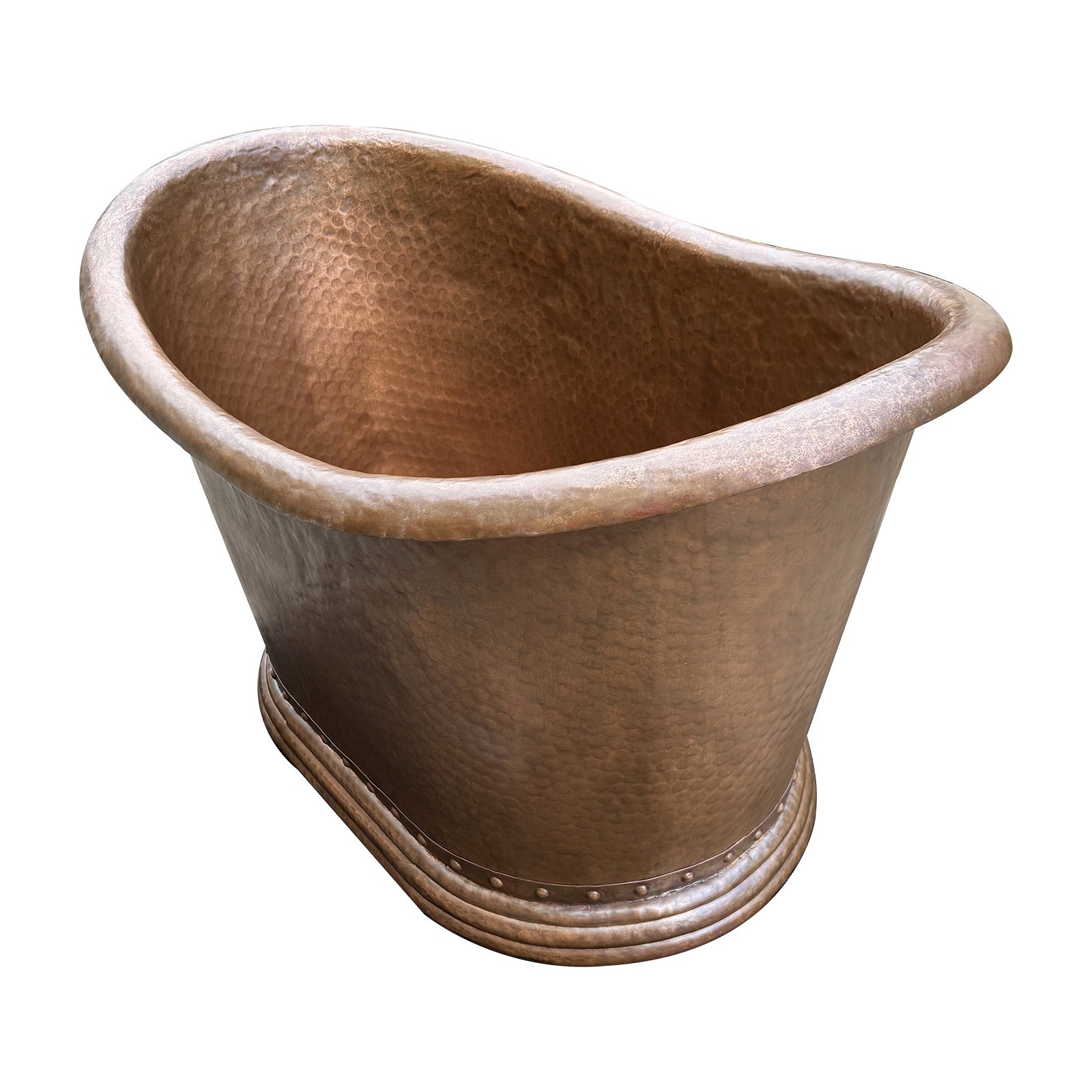 Freestanding Hand-hammered Copper bathtub with vintage style for traditional homes
