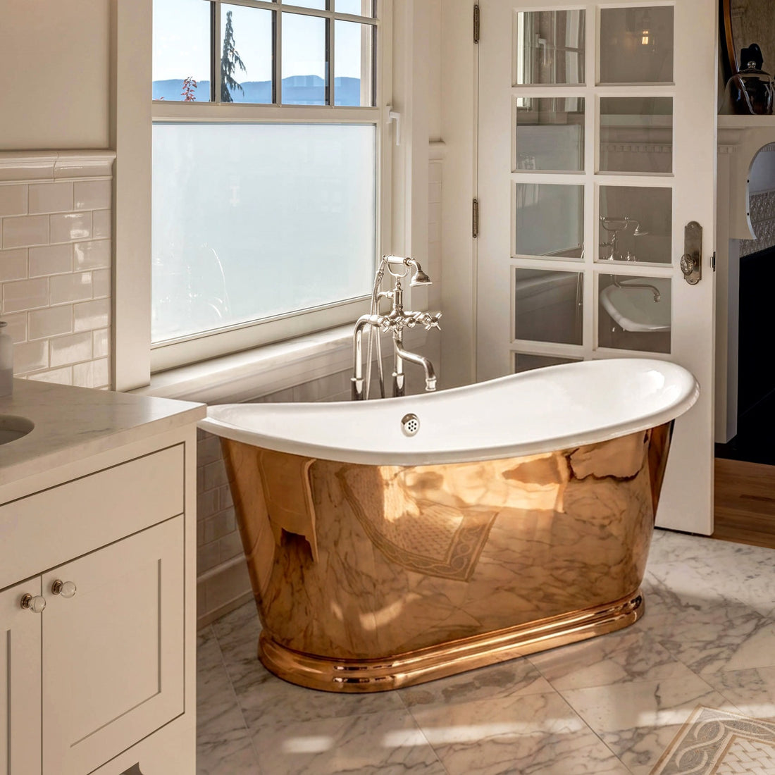 <a href="/collections/cast-iron-bathtubs" target="_blank" title="Cast Iron Bathtubs">Cast Iron Tubs</a>