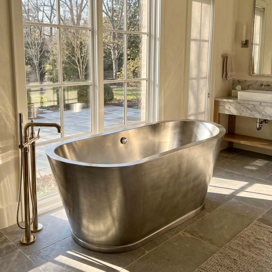 <a href="/collections/stainless-steel-bathtubs" target="_blank" title="Stainless Steel Bathtubs">Stainless Steel Tubs</a>